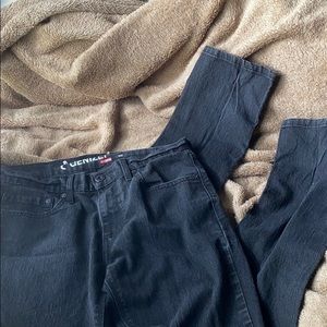 Men’s back denizen from Levi jeans